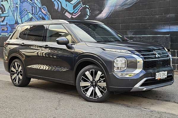 2025 Mitsubishi Outlander