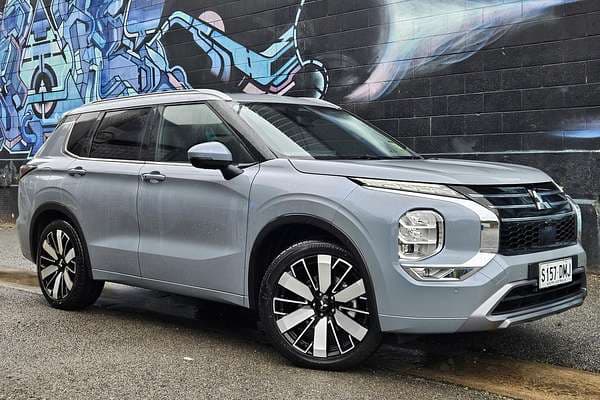 2025 Mitsubishi Outlander